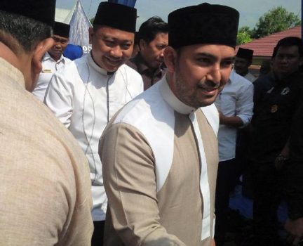 Ribuah Jamaah Hadiri Tabligh Akbar di Halaman Pemkab Lampung Utara