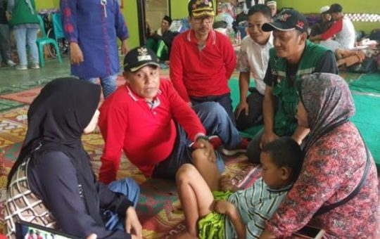 Bocah Dari Desa Kunjir Ini Yatim Piatu Setelah Rumahnya Diterjang Tsunami