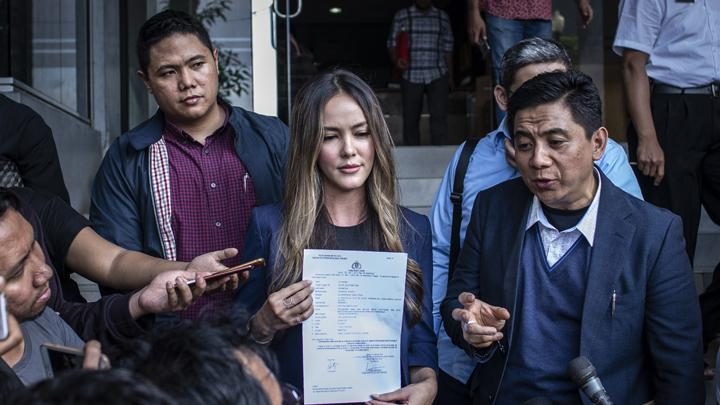 Fotonya dengan Tarif Booking Beredar, Cathy Sharon Lapor Polisi
