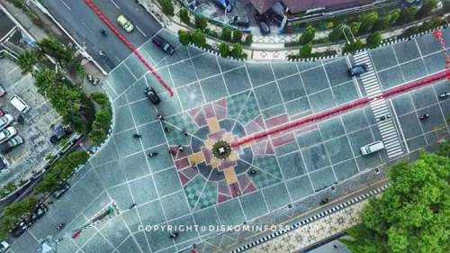 Ini Tanggapan Walikota Solo Soal Koridor Jalan di Depan Balai Kota Mirip Salib