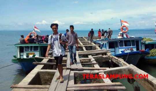 Sempat Mengungsi, Warga Pesisir Pantai Lamsel Sudah Kembali ke Rumah