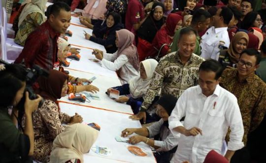 Mensos : Kawal Bantuan Sosial PKH 2019 Untuk Keluarga Sejahtera Mandiri