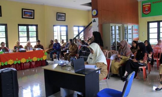 Balitbang Pemkab Lampung Barat Gelar FGD Literasi