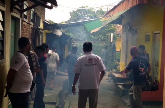 Relawan Bravo 5 Lakukan Fogging di Bandarlampung