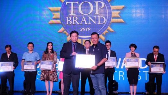 Garda Oto Pertahankan Gelar Top Brand Asuransi Mobil 13 Tahun Berturut-turut