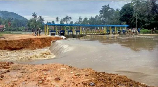 Ini Bendungan Way Gatel yang Tanggulnya Jebol dan Sebabkan Banjir di Pringsewu