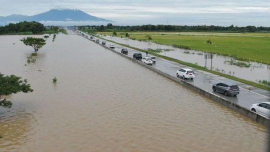 Sebanyak 12.495 KK Jadi Korban Banjir di 15 Kabupaten Jawa Timur