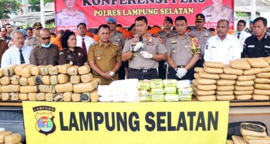 Polres Lamsel Gagalkan Pengiriman 37 Kg Sabu-Sabu, 200 Butir Pil Ekstasi, dan 261,5 Kg Ganja