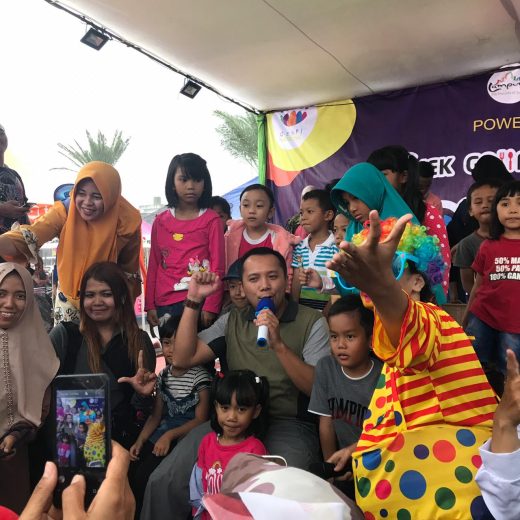 Gubernur Ridho Ramaikan Festival Kuliner Lalang Waya di Taman Gajah
