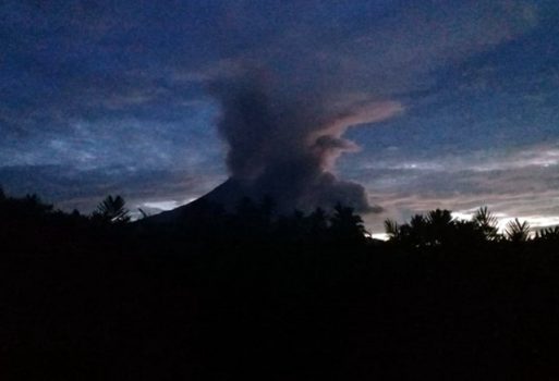 Gunung Merapi Erupsi, Terjadi 7 Kali Guguran Awan Panas pada Sabtu Pagi