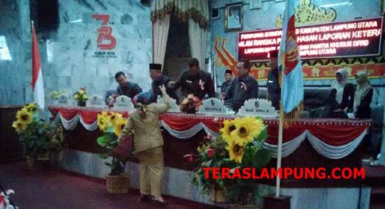 Pansus DPRD Lampura Berikan Delapan Catatan terhadap LKPj Bupati