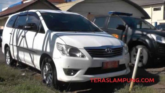 Dilaporkan ke Polisi, Mantan Wakil Bupati Lampung Utara Kembalikan Satu Mobil Dinas