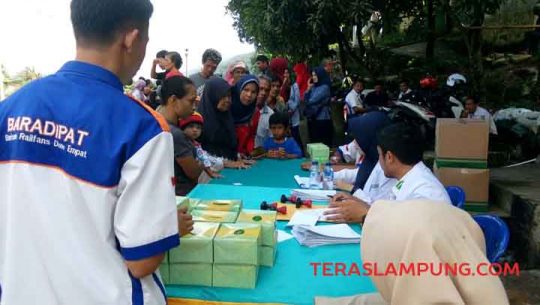PT KAI Tanjungkarang Gelar Pengobatan Gratis di Stasiun Sukamenanti