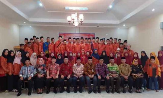 Herman HN Lepas Kafilah MTQ Bandarlampung ke MTQ Provinsi