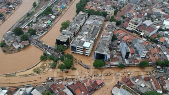 Banjir di Jakarta Hari Ini, Petugas Sampah Tewas Terseret Arus