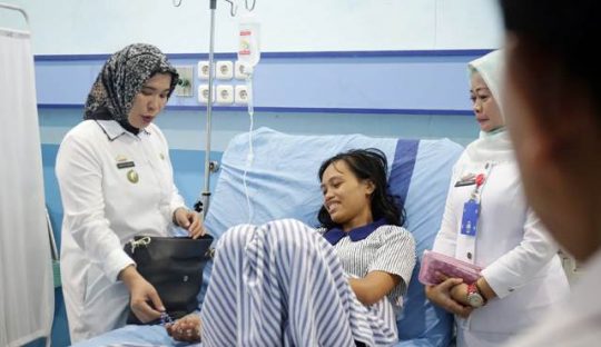 Kadis PPPA Lampung Beri Perhatian kepada Wanita Asal Lombok yang Telantar di Lampung Timur 