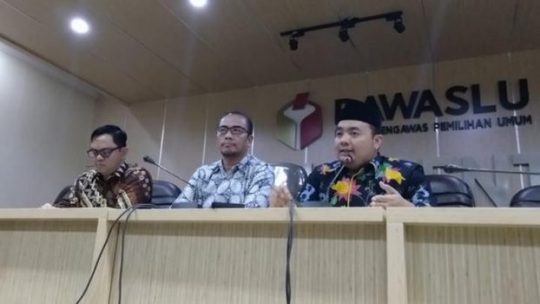 Bawaslu Memastikan Surat Suara Tercoblos di Malaysia adalah Asli