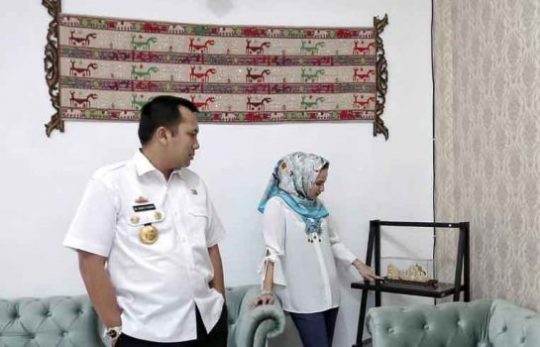 Yustin Ficardo: Perkembangan Kerajinan Lampung Maju Pesat