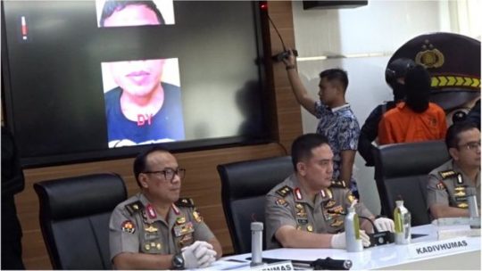 Polri: Terduga Teroris Berencana ‘Lemparkan Bom’ Saat Pengumuman KPU 22 Mei 2019