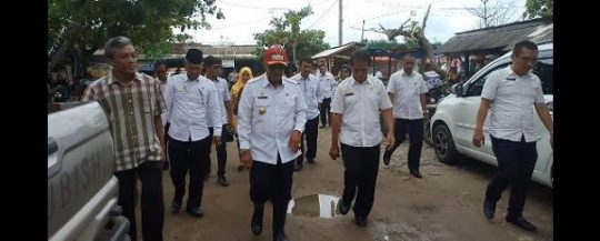 Bupati Lamteng Meresmikan Pasar Kampung di Seputih Banyak