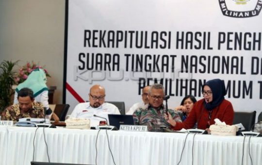 Rekapitulasi KPU, Ini Perolehan Suara Jokowi-Ma’ruf dan Prabowo-Sandi di 29 Provinsi