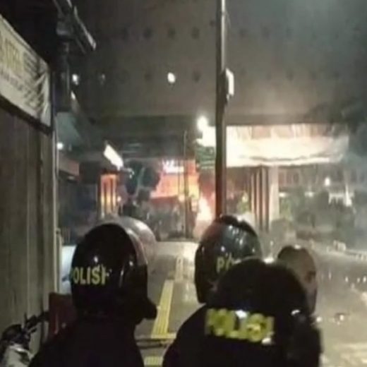 Rusuh di Jakarta 21 Mei Malam di, Ini Kesaksian Akademisi Lampung