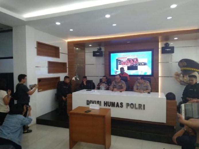 Penyebar Hoaks Anggota Brimob Asal Cina Mengaku Khilaf