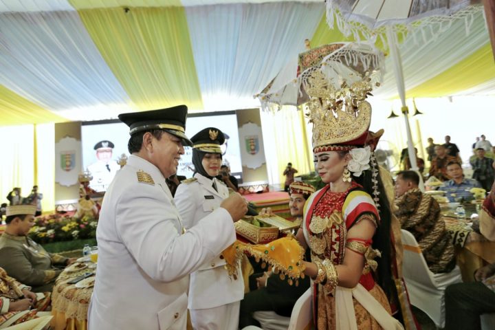 Gubernur – Wagub Baru Lampung Disambut Meriah di Mahan Agung