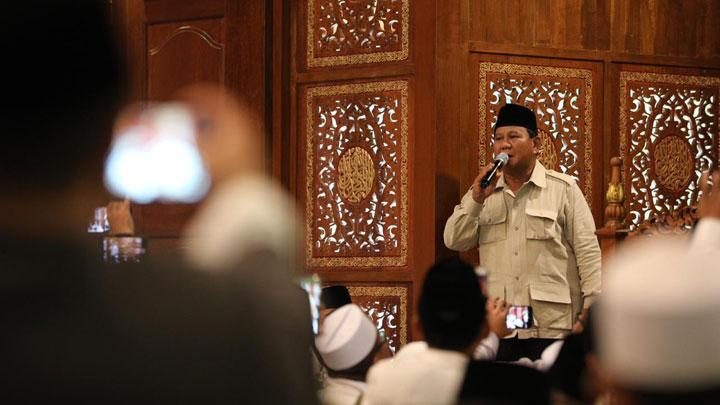 Alasan Prabowo Larang Wartawan Liput Salat Idul Fitri di Kediaman