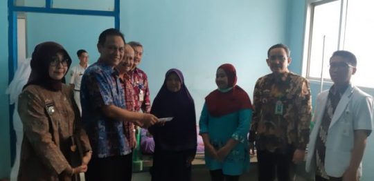 Gubernur Arinal Minta RSUDAM Beri Penanganan Terbaik bagi Pasien Penyakit Langka