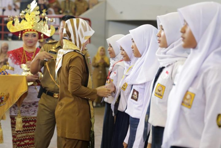 Buka MPLS SMA-SMK, Nunik Ajak Pelajar di Lampung Giat Literasi
