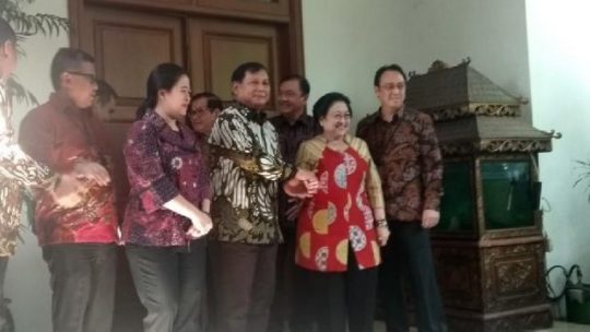 Prabowo Tertawa Lepas Saat Megawati Singgung Nasi Goreng