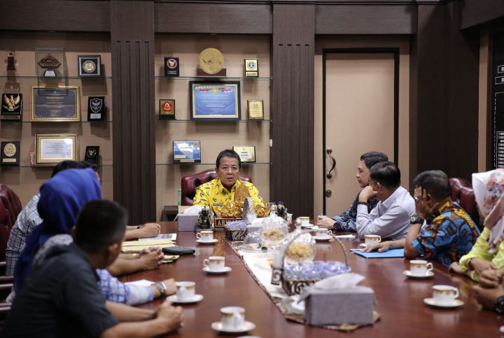 Terima Panitia Liga U-16, Gubernur Arinal Dukung Pembinaan Bibit Muda Pesepakbola Lampung