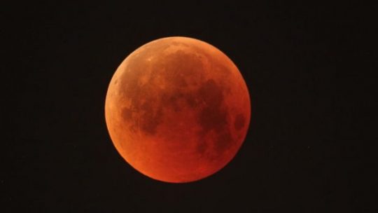 Rabu Dini Hari Nanti Gerhana Bulan Sebagian Hiasi Langit Indonesia