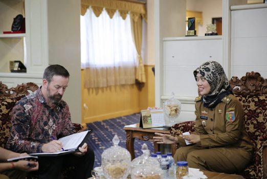 Australia akan Kembangkan Wisata Selancar dan Menyelam di Lampung