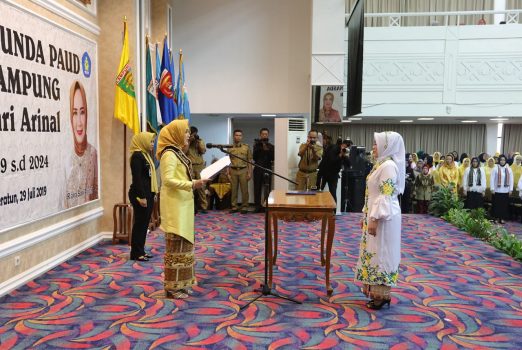 Ny. Riana Sari Dikukuhkan Sebagai Bunda PAUD Lampung