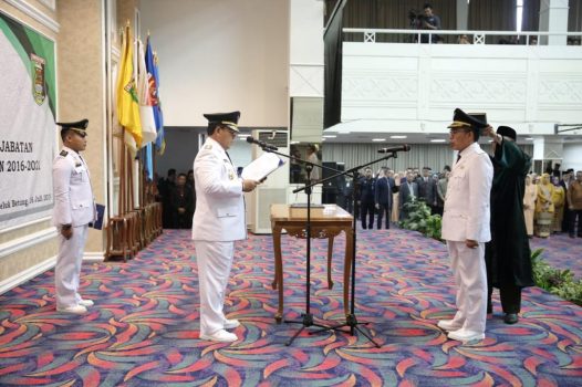 Gantikan Nunik, Zaiful Bukhori Dilantik Sebagai Bupati Lampung Timur