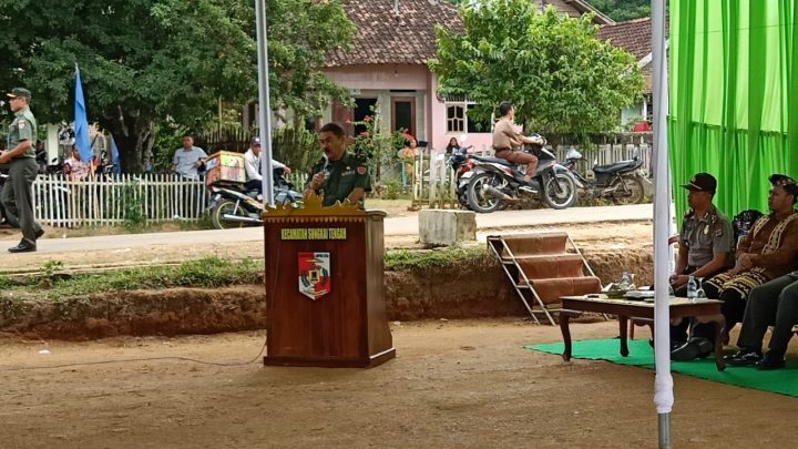 Mabes TNI Kunjungi TMMD di Desa Batunangkop Lampung Utara