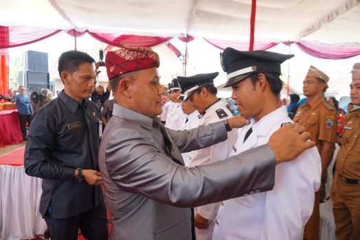 Nanang Ermanto Lantik Tujuh Kepala Desa di Kecamatan Panengahan