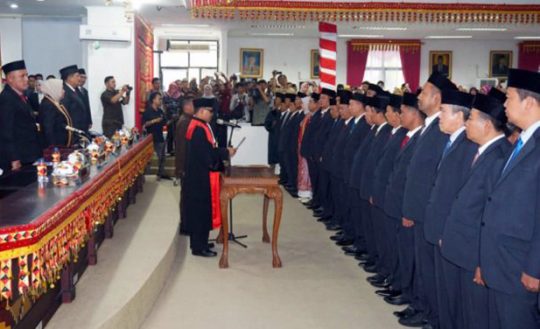 50 Anggota DPRD Lampung Selatan 2019-2024 Dilantik, Wajah Baru Mendominasi