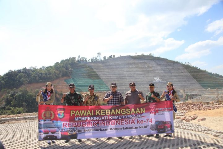 HUT RI, Gubernur Lampung Lepas Peserta Pawai Kebangsaan