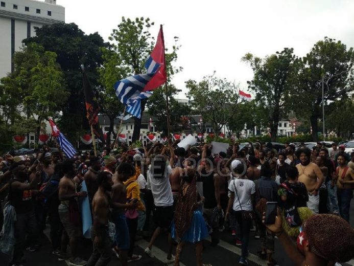 Kapolda Papua Sebut 2 Warga Sipil dan 1 TNI Meninggal di Deiyai