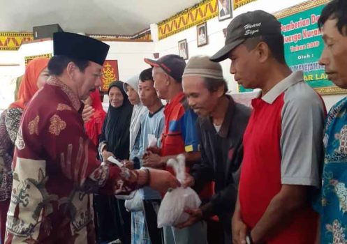 LKKS Bandarlampung Bagikan Daging kepada Ratusan KK Belum Mampu