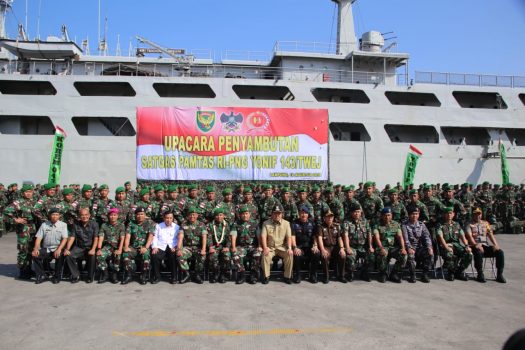 Usai Bertugas di Perbatasan RI-PNG, Personel Prajurit Yonif TWEJ Disambut Gubernur Lampung dan Kasdam