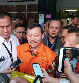 Kasus Meikarta, KPK Tahan Sekda Jawa Barat Iwa Karniwa