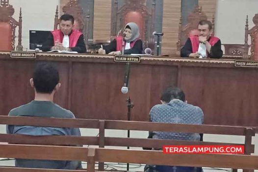 Mantan Bupati Mesuji Khamami Dituntut Delapan Tahun Penjara