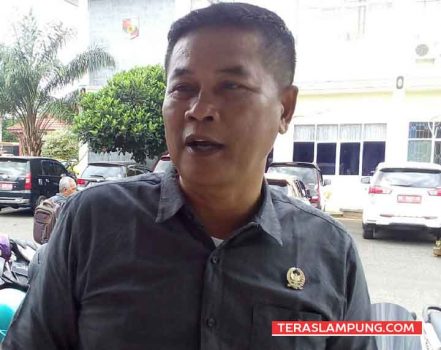 Tidak Mampu Kuasai DPRD, Langkah Bupati Lampung Utara Diprediksi Tersendat