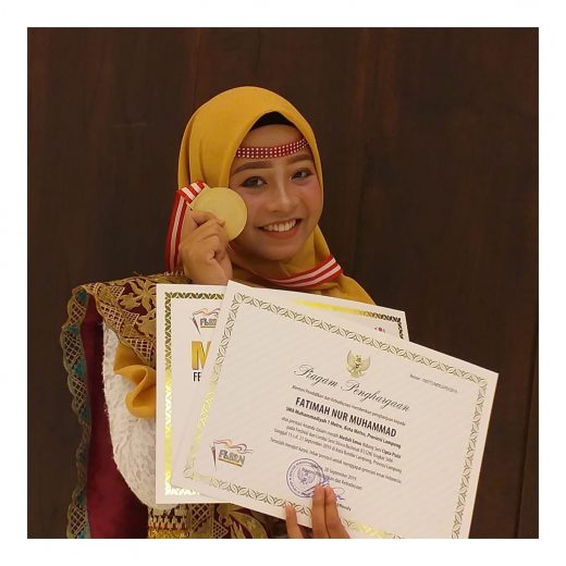 Juara Menulis Puisi FLS2N 2019, Fatimah Nur Muhammad Harumkan Lampung