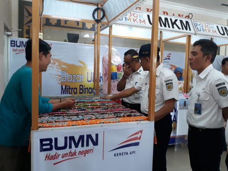 HUT ke-74, PT KAI Tanjungkarang Gelar Pameran dan Bazar UMKM