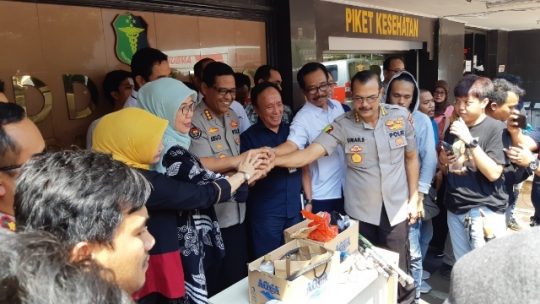 Polda Metro Jaya : Tak Ada Mobil Ambulans Bawa Batu Saat Kerusuhan Pelajar
